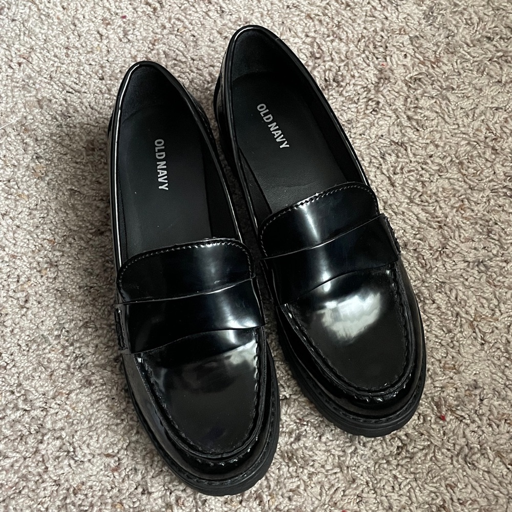 Old Navy Chunky Loafers in Blackjack